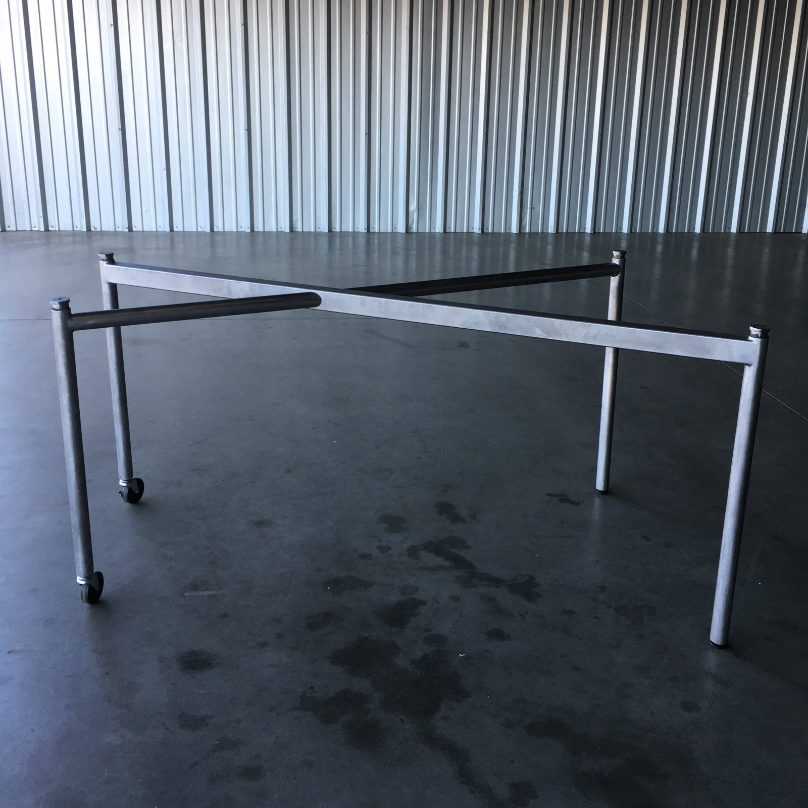 Heartwork Square Desking System - Thomas Burns for ALM Project